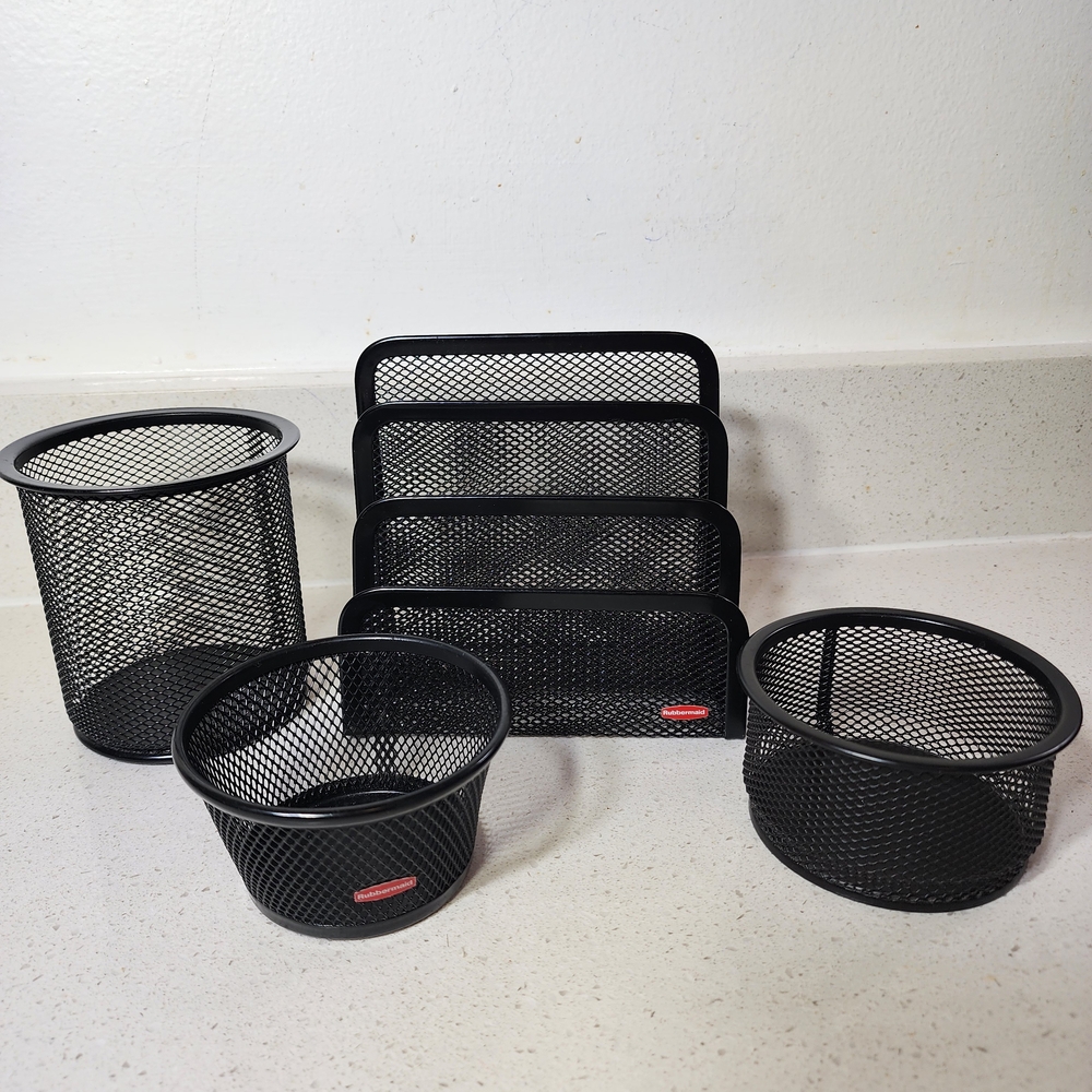 Black Mesh Metal Desk Organizer Set